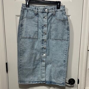 Sonoma Light Blue Denim Skirt Size 8